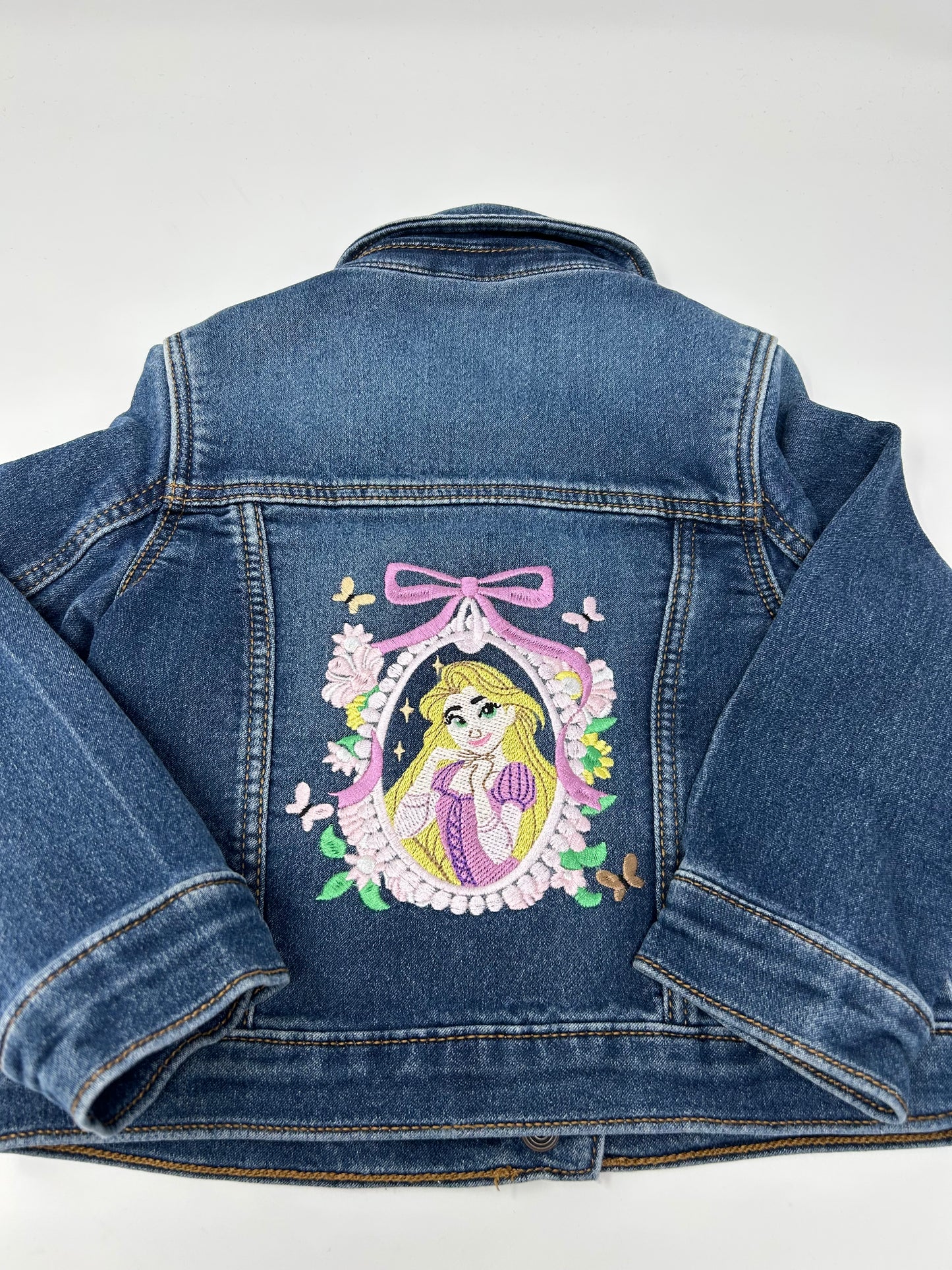 Girl in the Tower Denim Jacket | Size 3 | Medium Wash